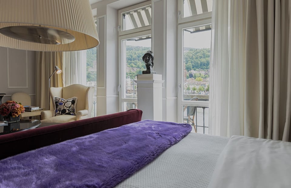 Panorama Suite | Premium bedding, free minibar items, in-room safe, soundproofing