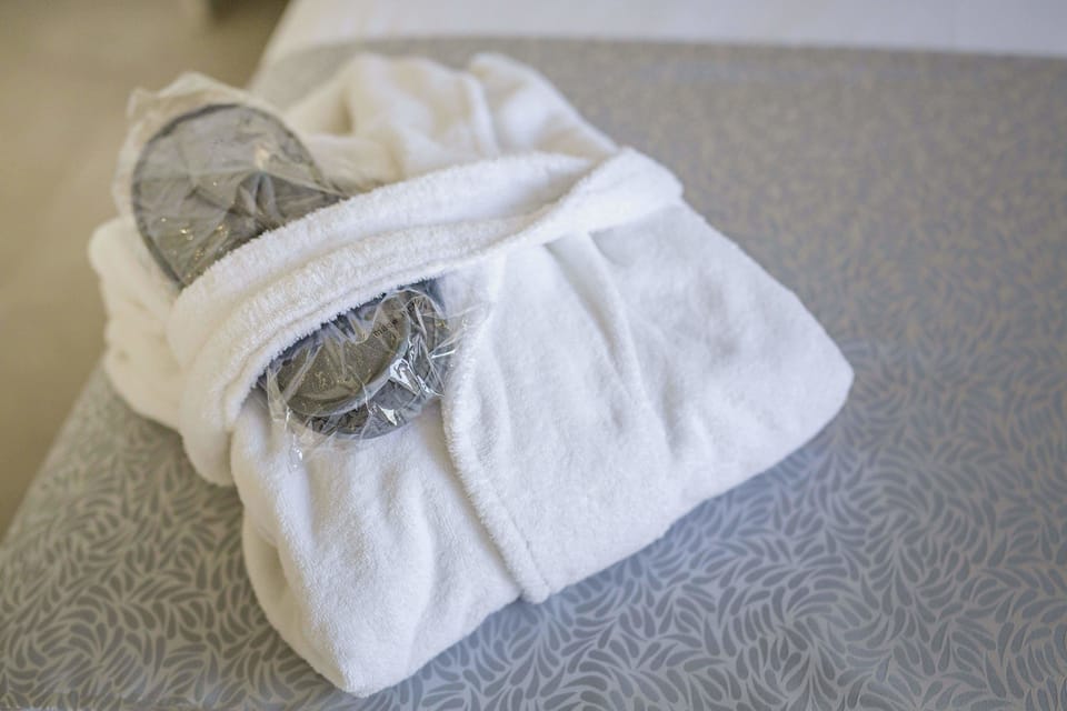 Deluxe Double Room | Room amenity