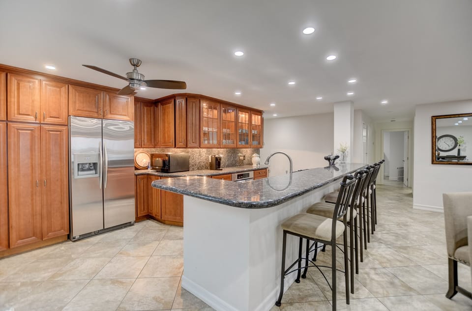 Huge Family Kitchen 