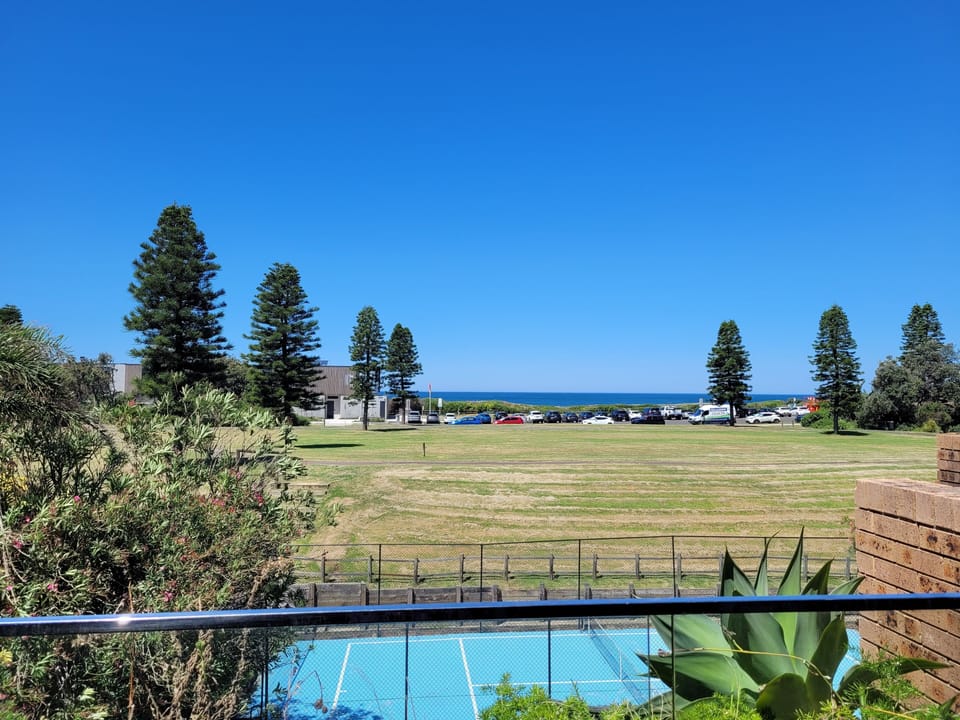 Superior Apartment, 2 Bedrooms, Ocean View, Beachside | Balcony view