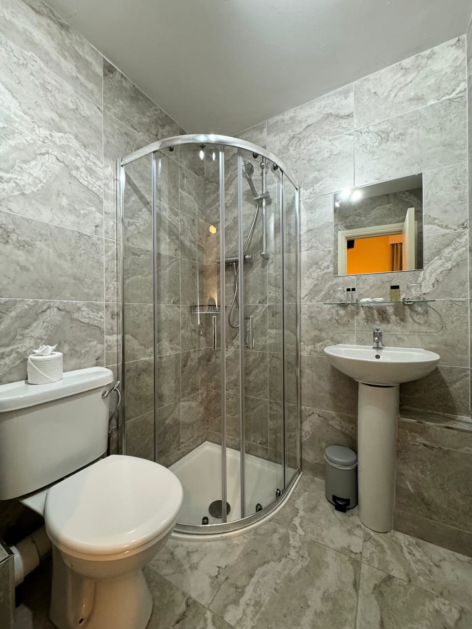 Shower, free toiletries, hair dryer, towels