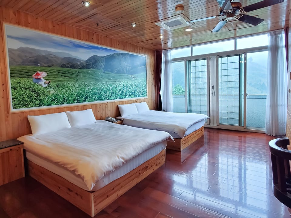 Deluxe Quadruple Room, 2 Double Beds | Desk, blackout drapes, free WiFi, bed sheets