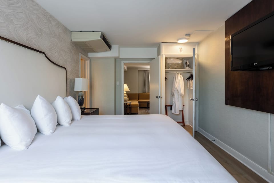 Pillowtop beds, in-room safe, individually decorated