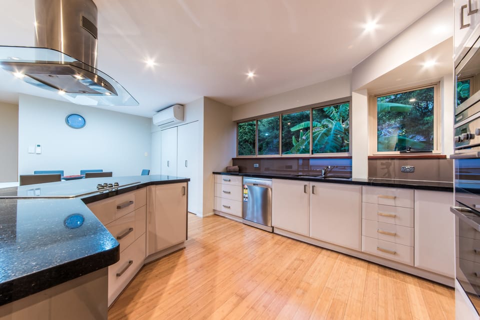 Apartment, 2 Bedrooms | Private kitchen | Full-size fridge, microwave, oven, stovetop