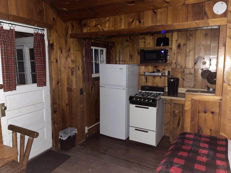 Kitchen/Dining/Bedroom