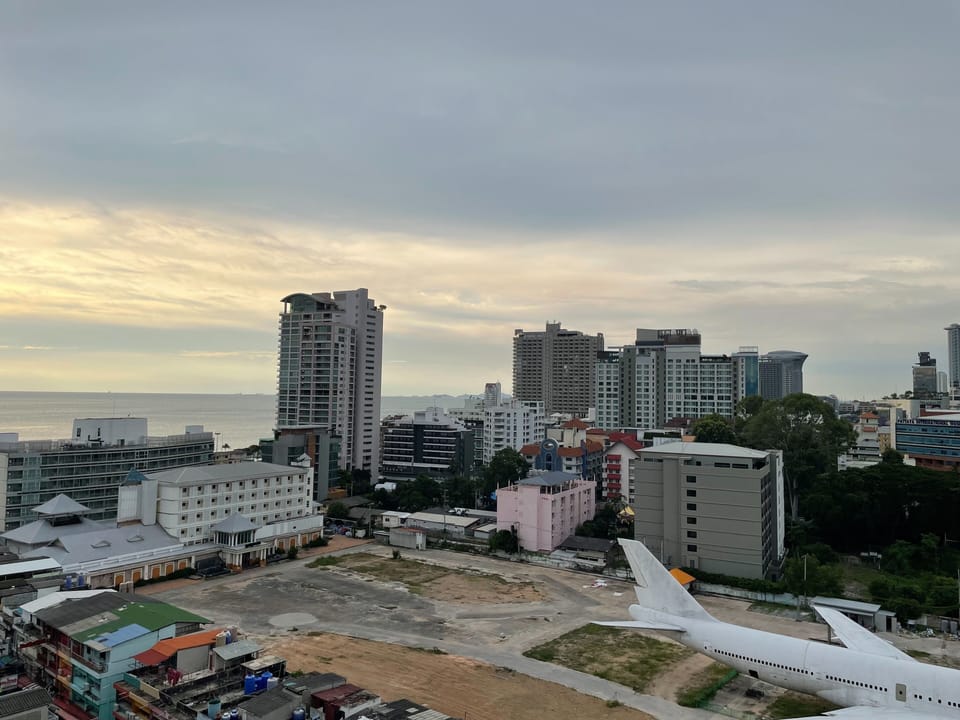 Deluxe Room (DEE Tower) | Balcony view
