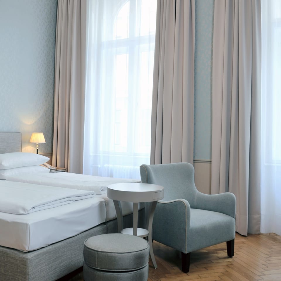 Classic Double or Twin Room | Premium bedding, in-room safe, desk, free WiFi