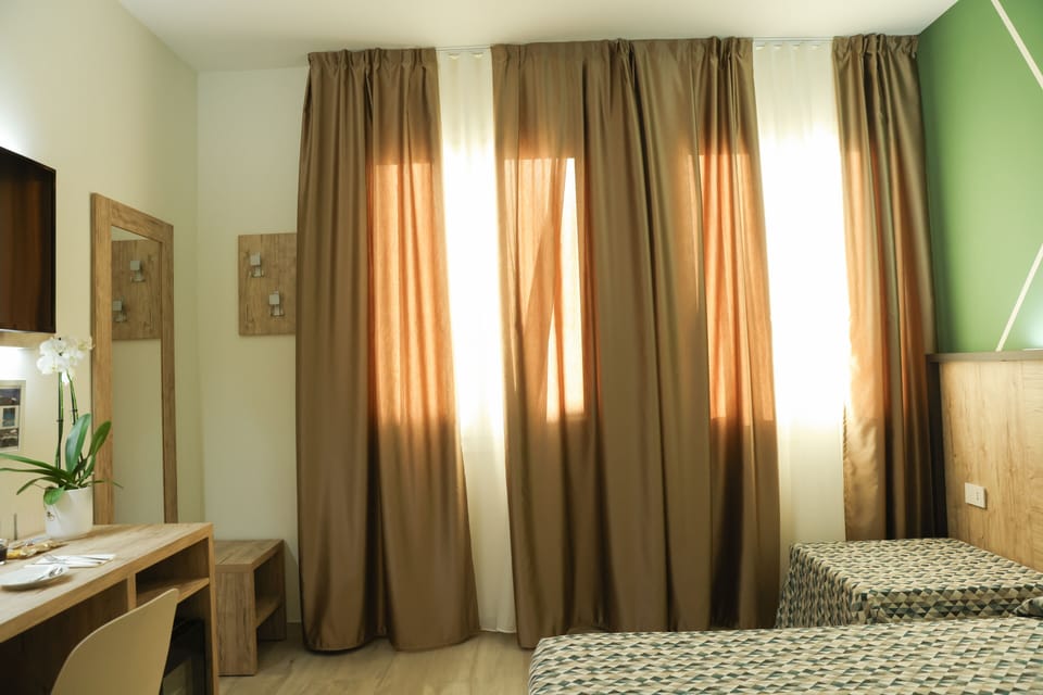 Superior Room | Down comforters, minibar, in-room safe, desk