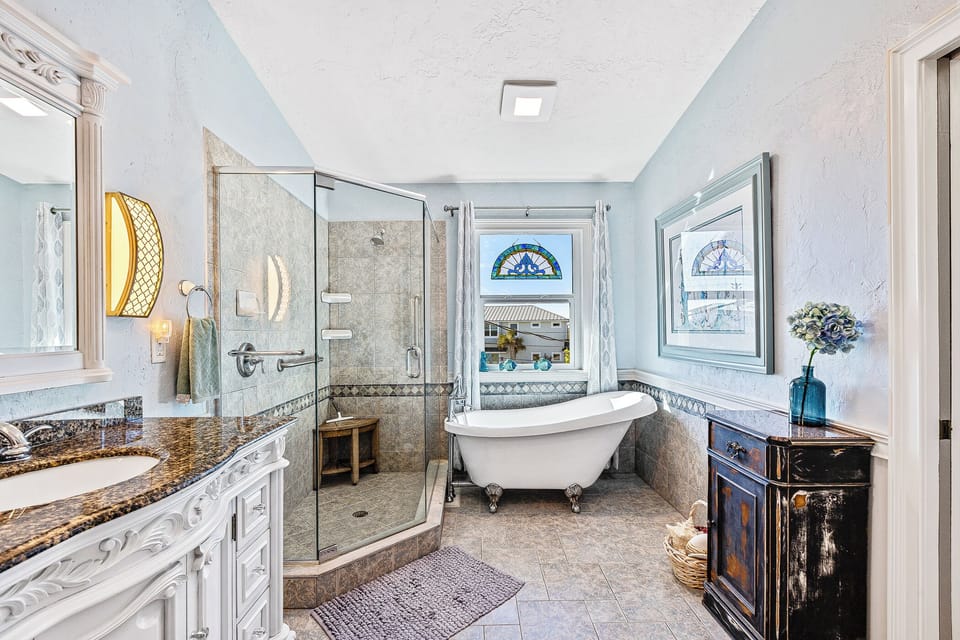 Beautiful bathroom with shower and tub