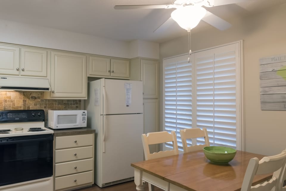 It is well stocked and large enough for guests to gather.
Has Keurig and regular drip coffee maker