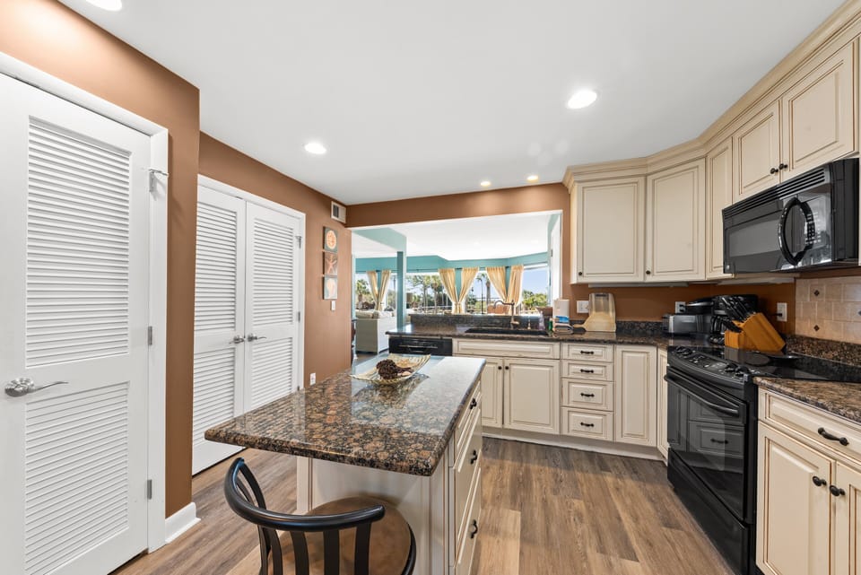 Great kitchen!