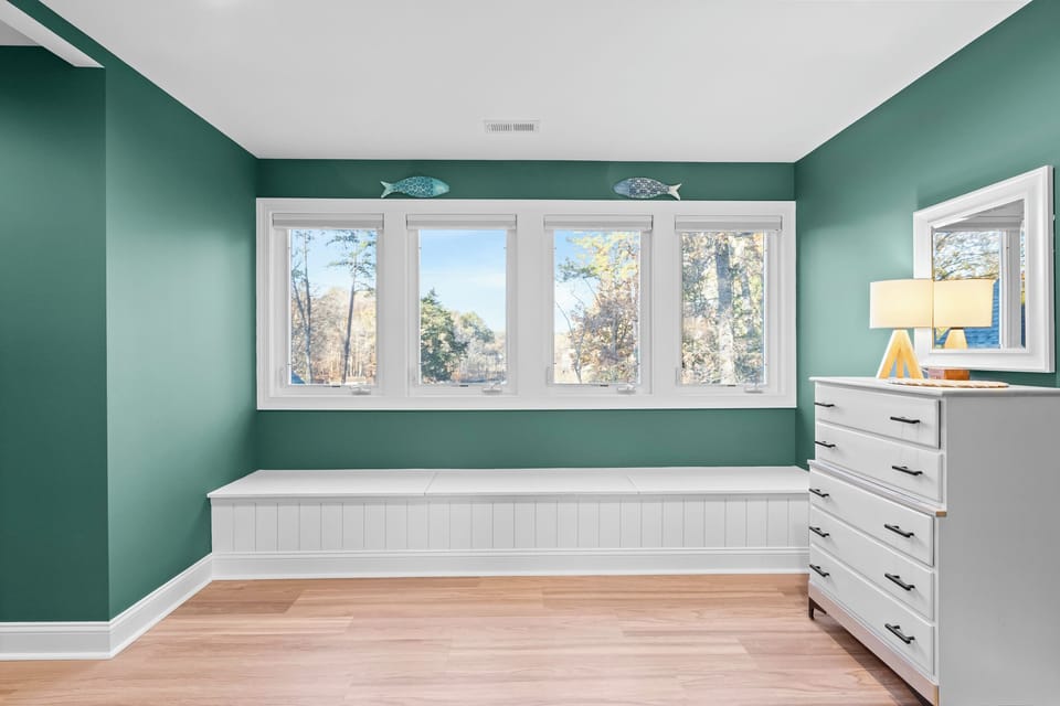 Lake view with a bench in bedroom #5