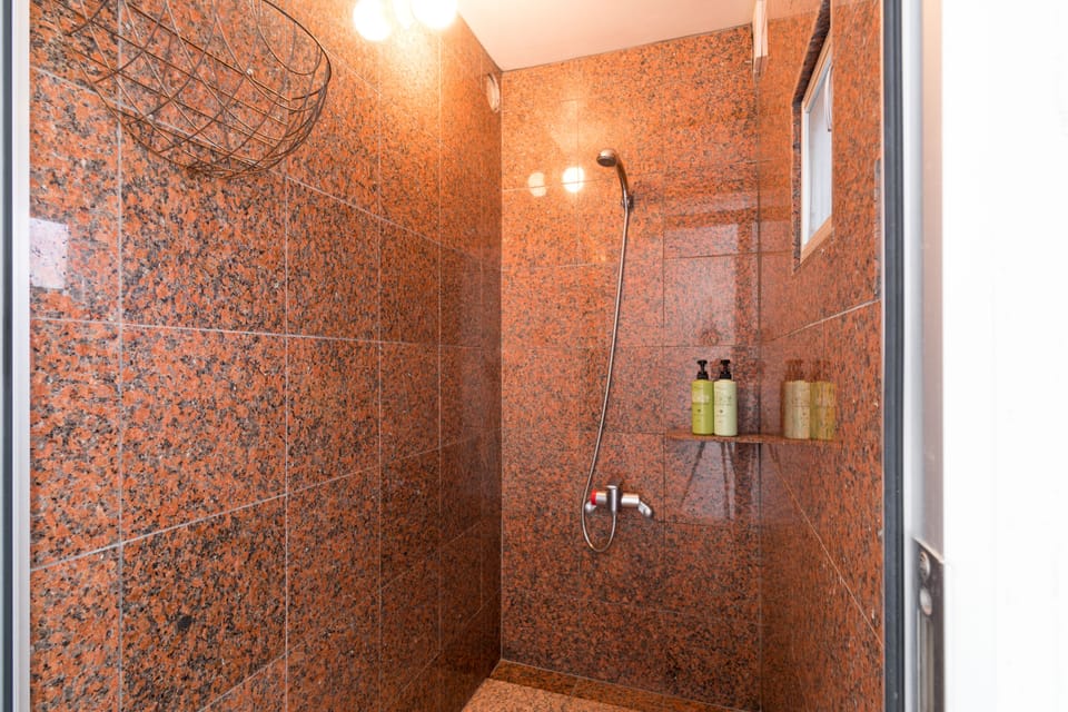 Twin Room, Shared Bathroom | Bathroom shower