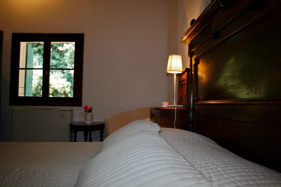 1 bedroom, desk, cribs/infant beds, free WiFi