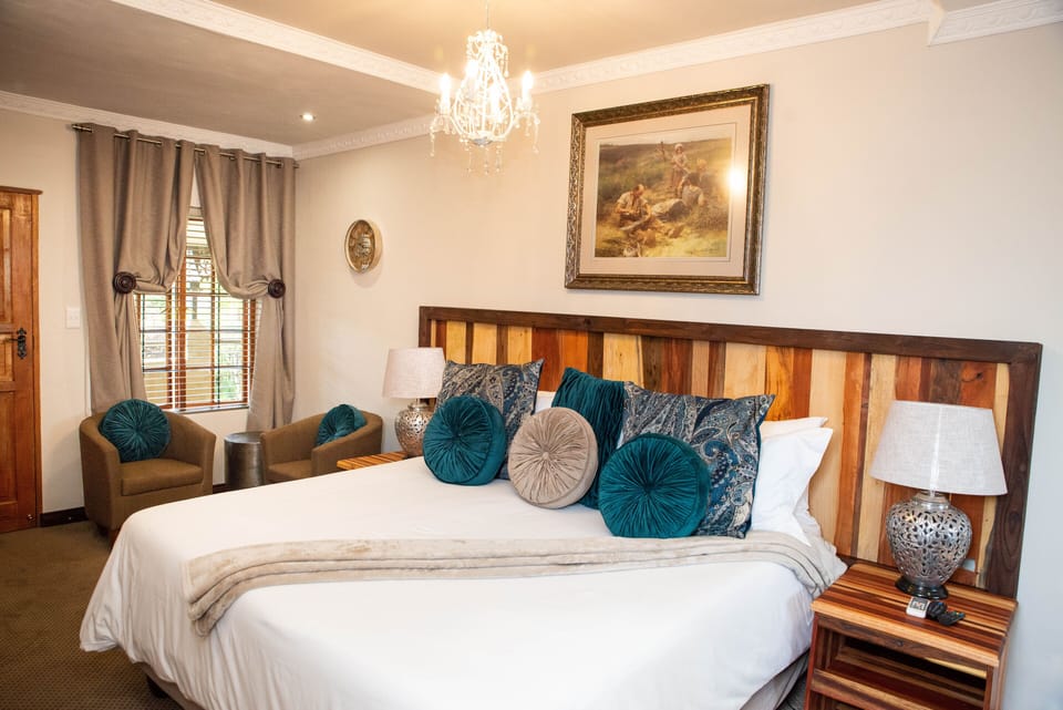 Luxury Double or Twin Room, 1 Bedroom, Non Smoking, Garden View | Premium bedding, in-room safe, desk, laptop workspace