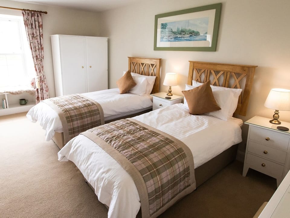 Luxury Double or Twin Room, Ensuite, Garden View (Gwelva) | 1 bedroom