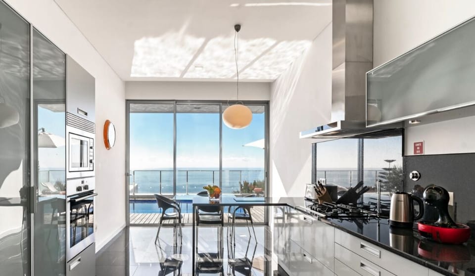 Villa, 4 Bedrooms, Ocean View | Private kitchen | Full-size fridge, microwave, oven, stovetop