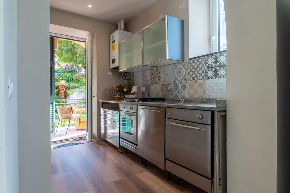 Deluxe Apartment | Private kitchen