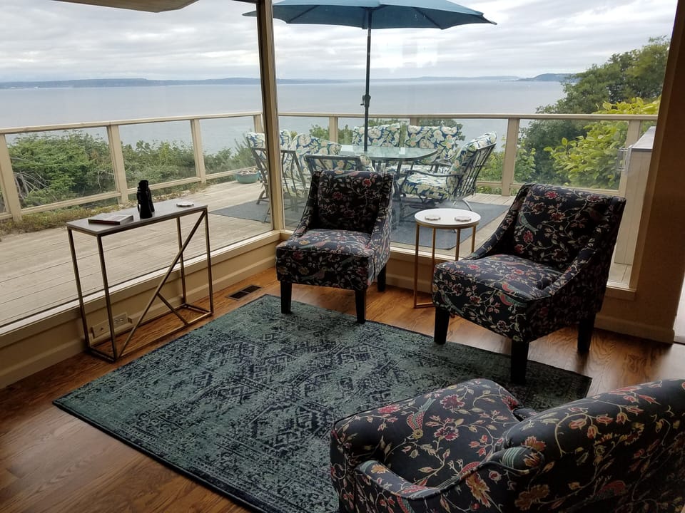 The sitting room is in a prime location for gazing out with our binoculars
