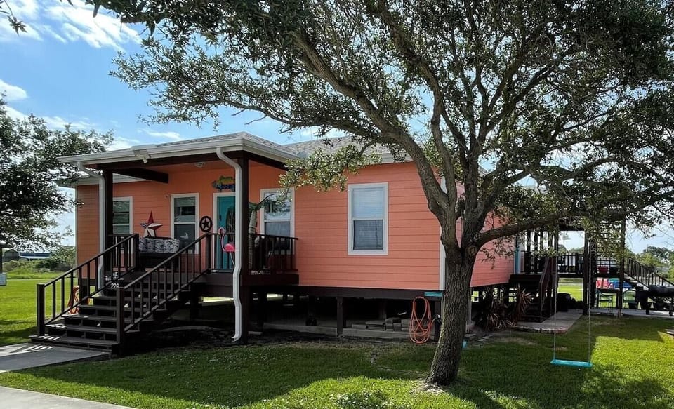 Rent the main house, THE BUNGALOW, on this property.  Well supplied. 7 beds.