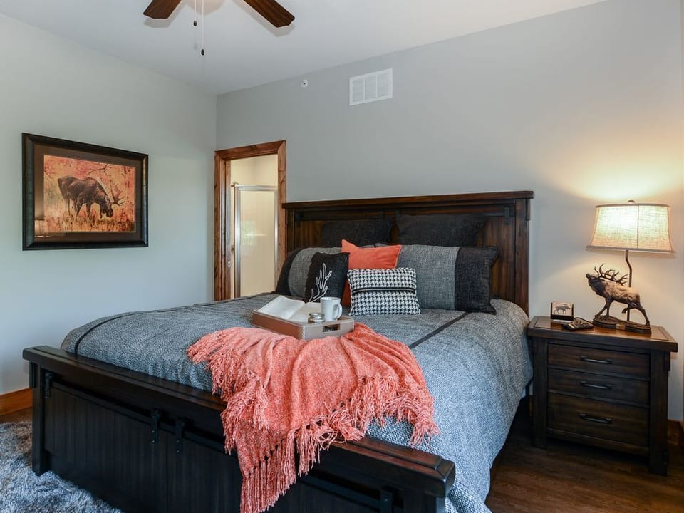 Master Suite #1