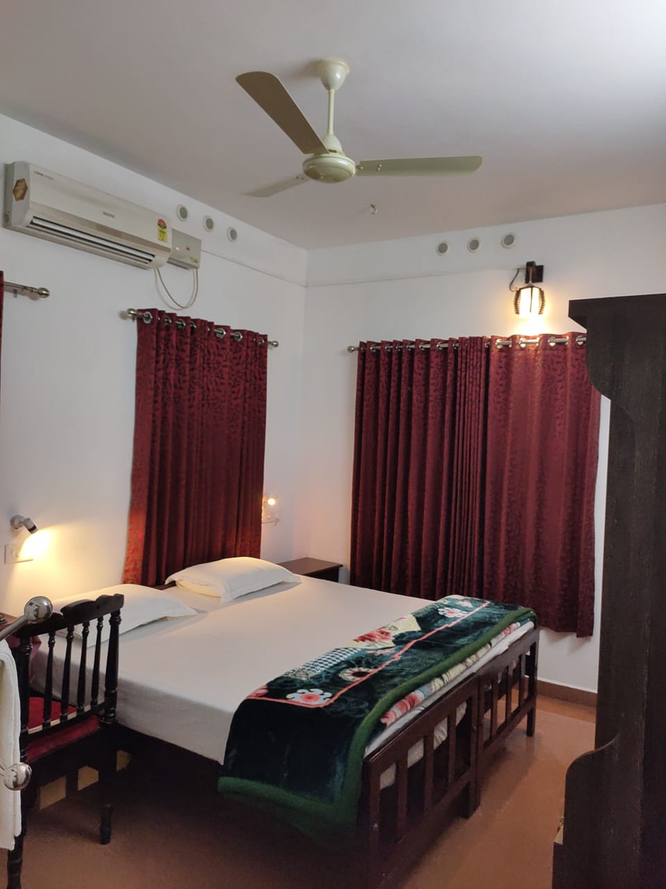 Family Double Room, 1 Bedroom, River View | Premium bedding, in-room safe, blackout drapes, soundproofing