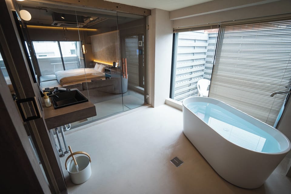 4th-Floor Suite with Private Sauna for Two, Non Smoking | Bathroom | Shower, free toiletries, hair dryer, slippers