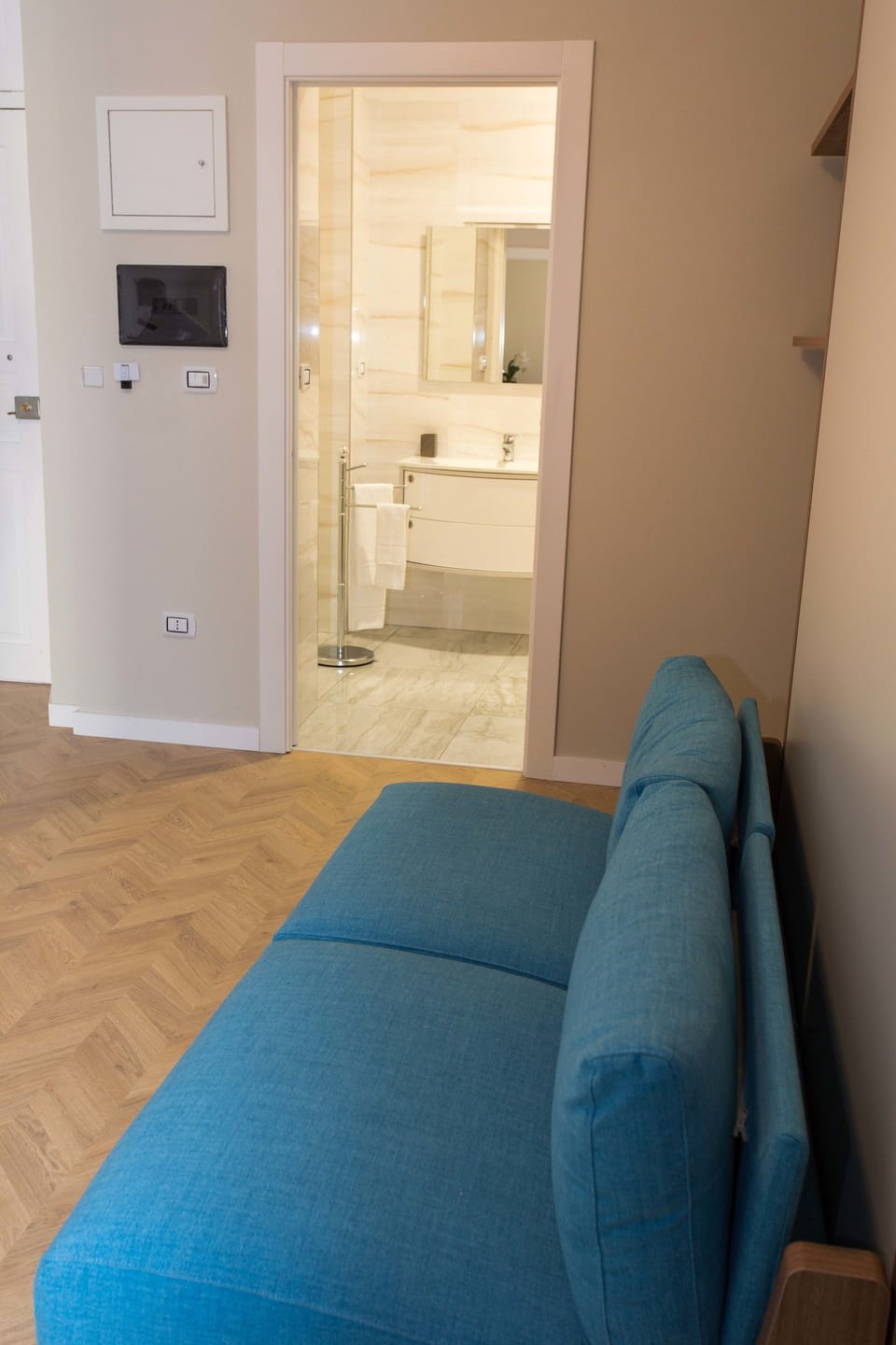 Junior Suite, City View | Egyptian cotton sheets, premium bedding, memory foam beds, minibar