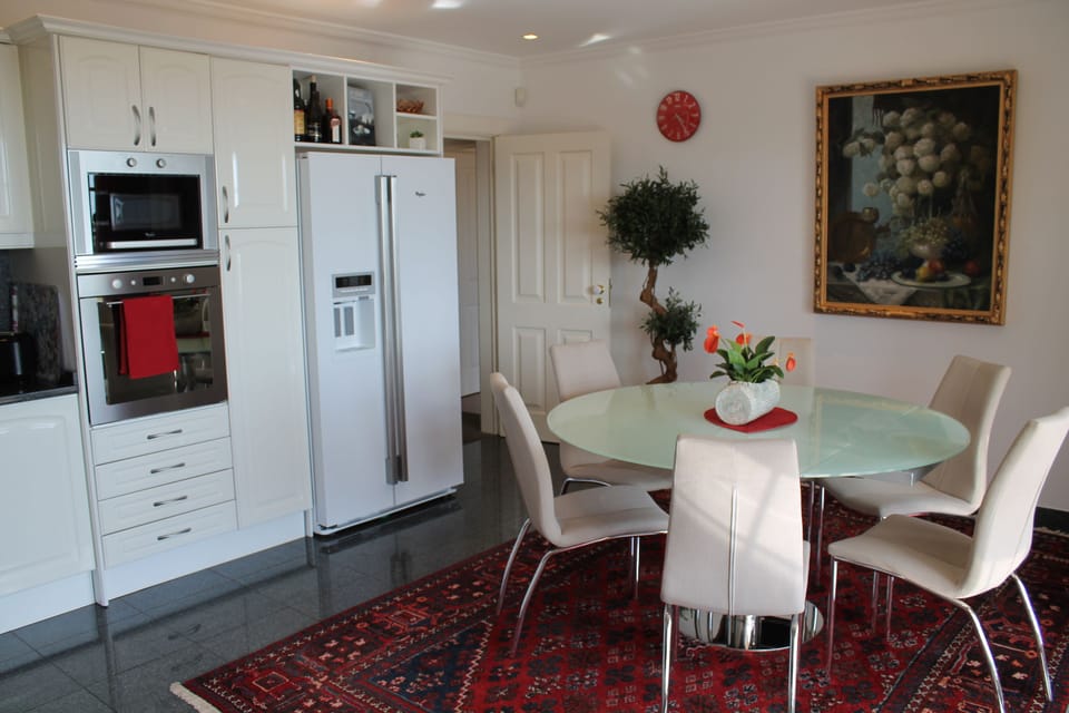 Luxury Villa, 5 Bedrooms, Private Pool, Ocean View | Private kitchen | Full-size fridge, microwave, oven, stovetop