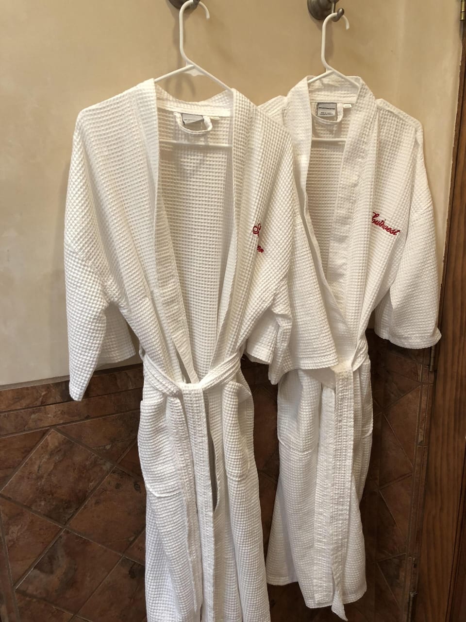 Bathroom amenities