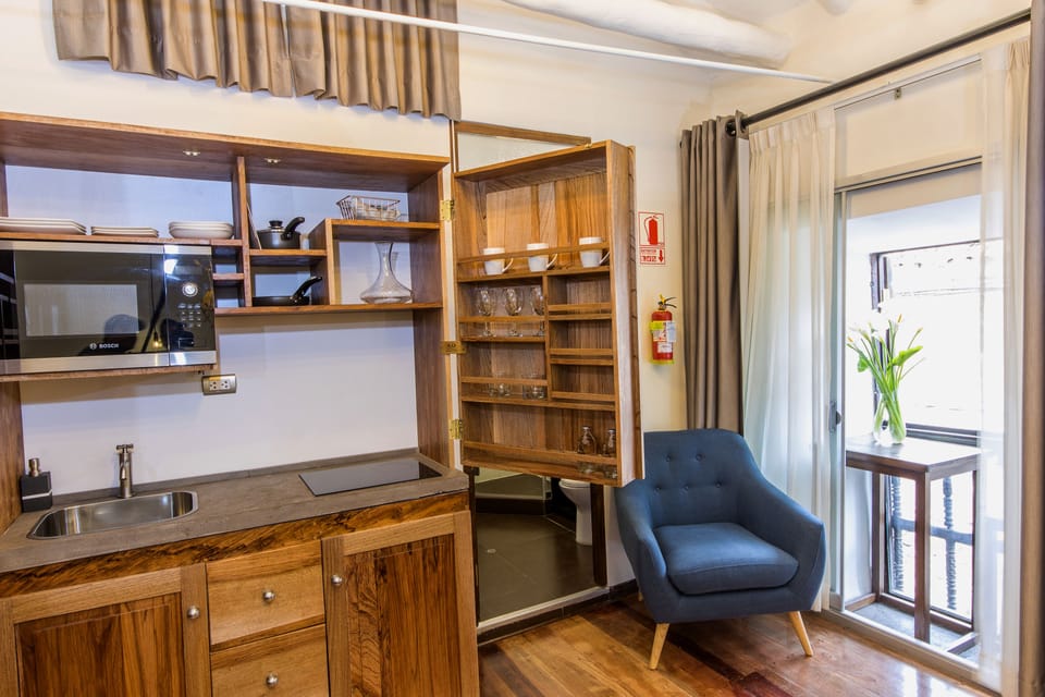 Deluxe Double or Twin Room | Private kitchenette