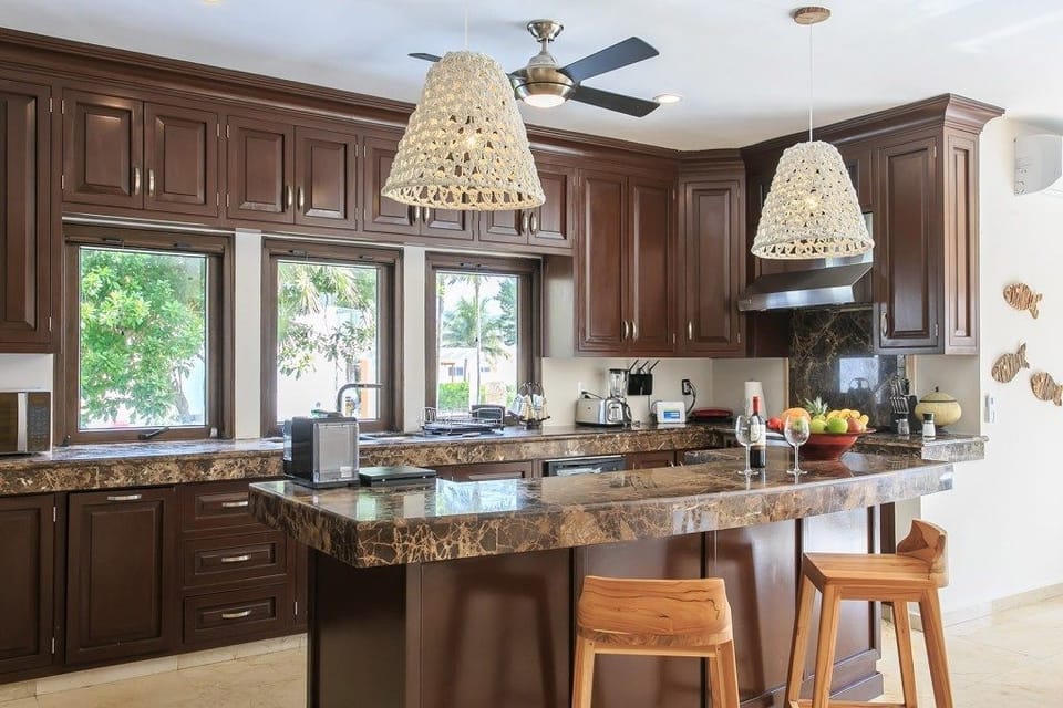 Villa | Private kitchen | Full-size fridge, microwave, oven, stovetop