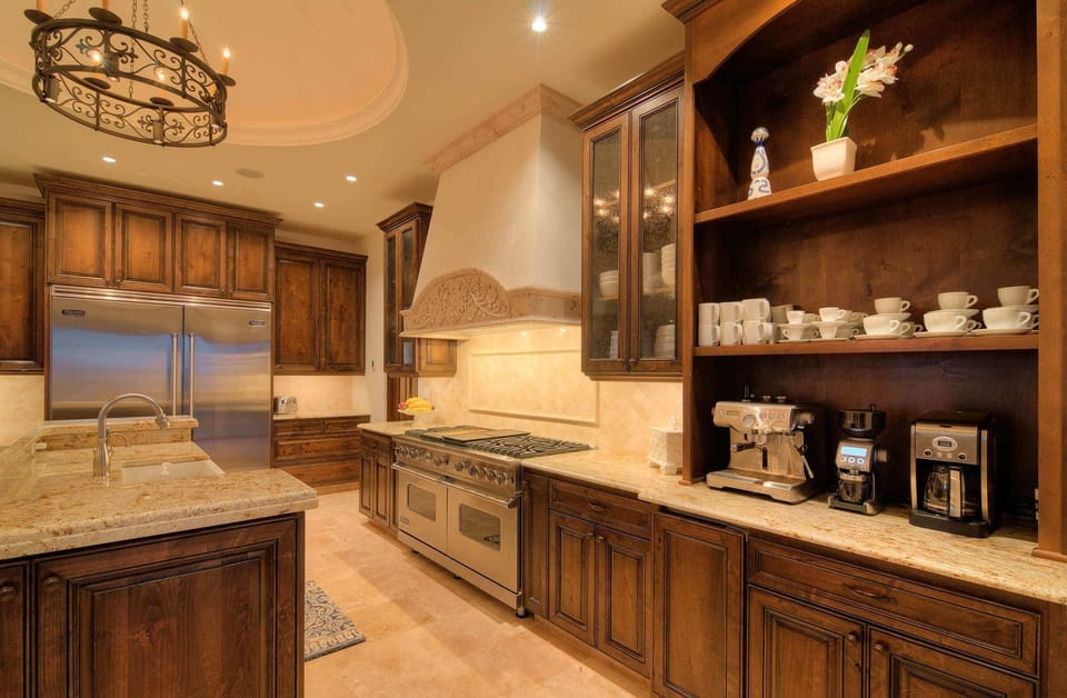 casa_bella_villa_kitchen