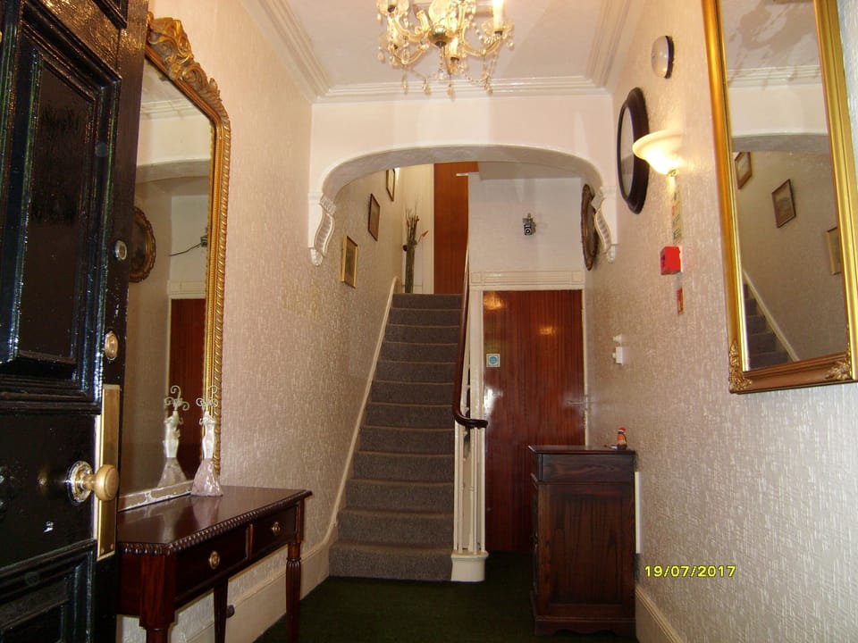 St Martin's Guest House Bed and Breakfast in Dover