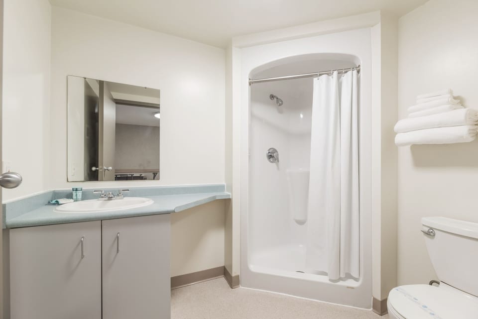 Residence & Conference Centre - Hamilton Apartment hotel in Hamilton