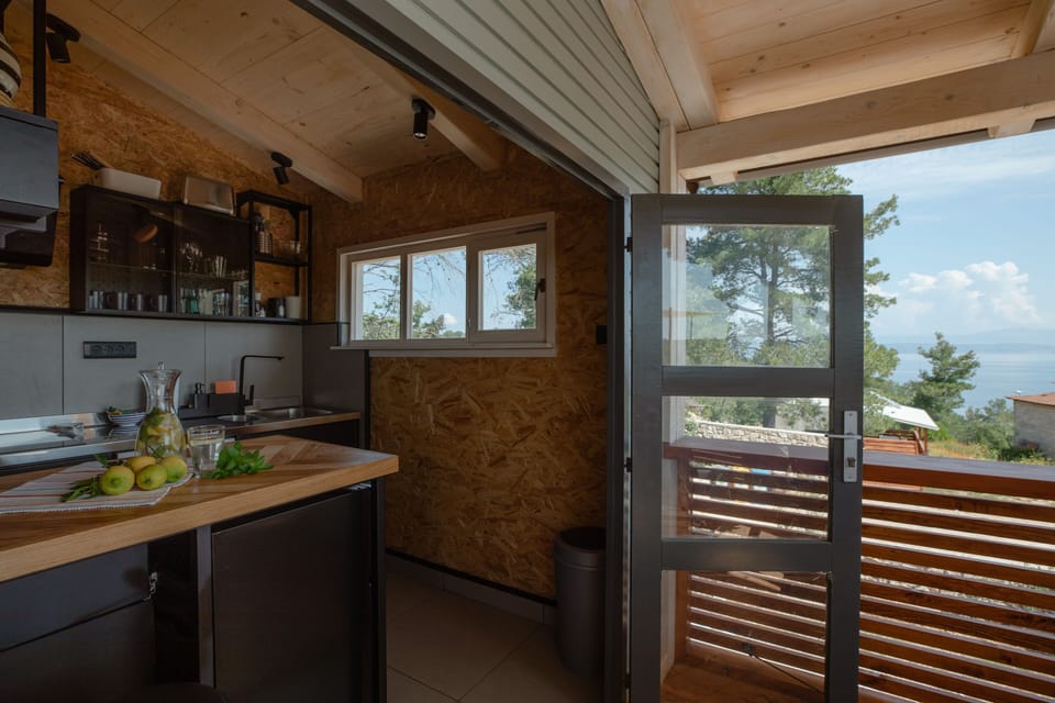 Kitchen entry from the outside terrace