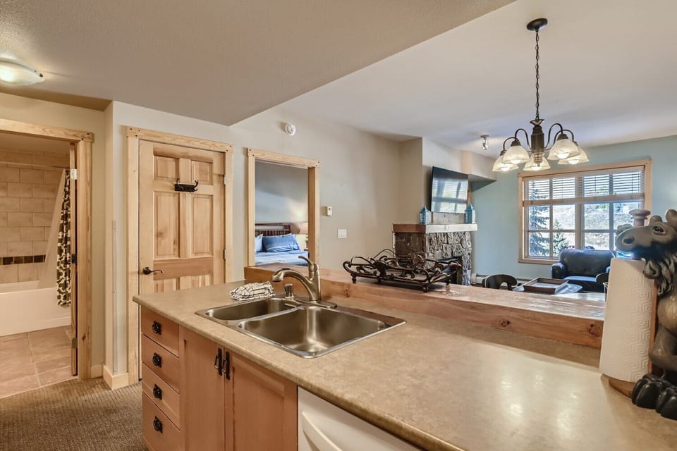 PP326 Kitchen
