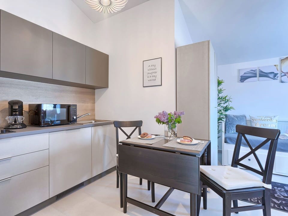Furniture, Room, Property, Interior Design, Building, Table, House, Kitchen, Floor, Real Estate
