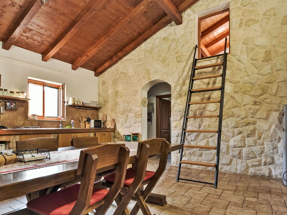 Property, Wood, Building, Interior Design, Architecture, Window, Beam, Table, Floor, Flooring