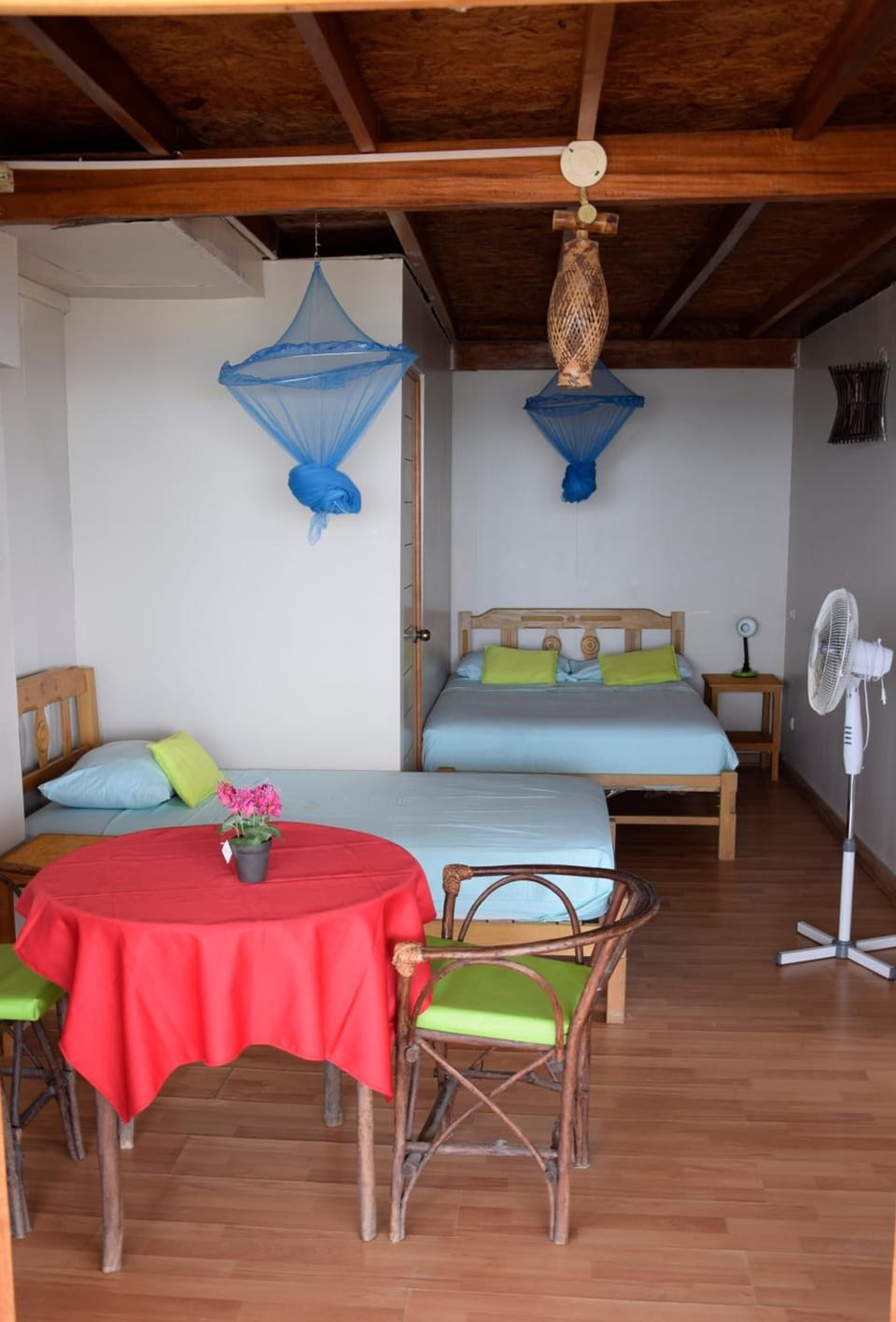 WiFi (free), individually decorated, individually furnished, bed sheets