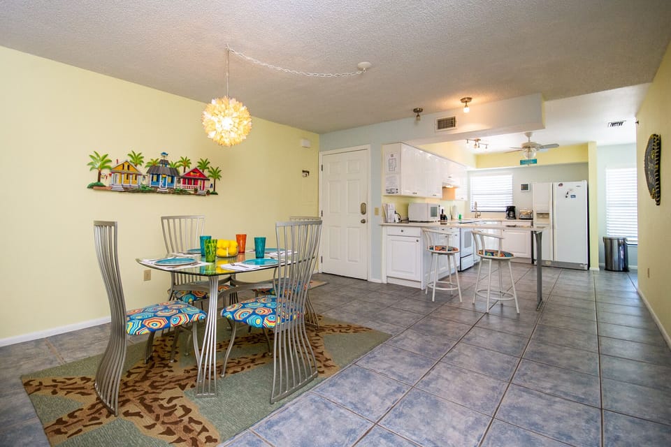 Beach Potato dining room alternate view