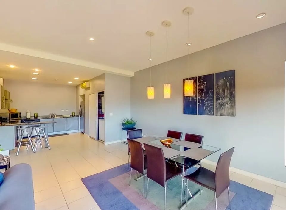 Dining/Kitchen