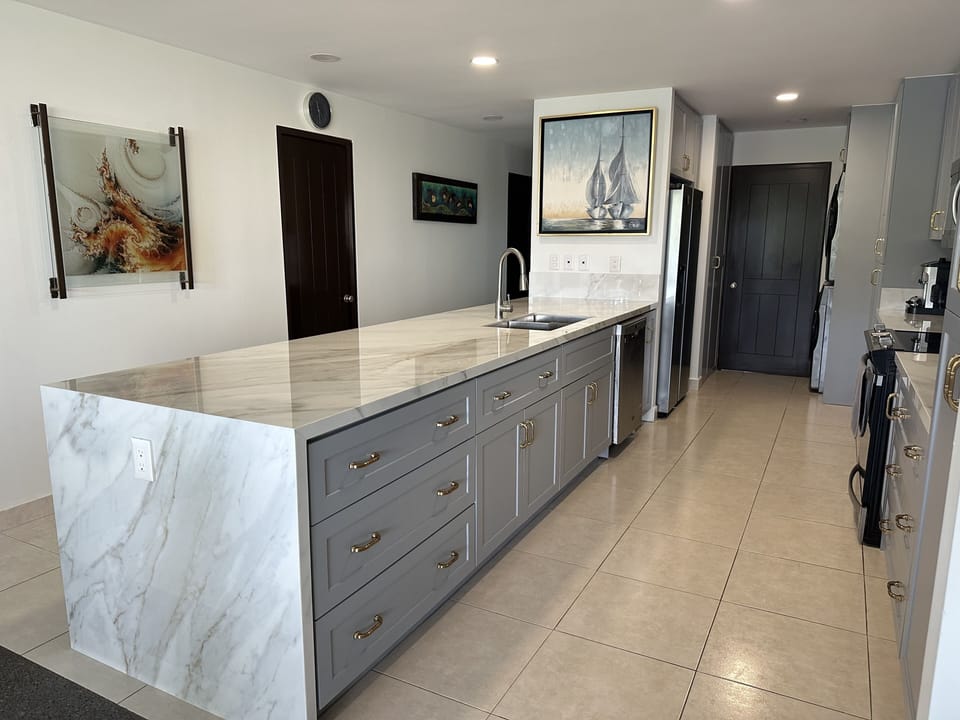 Newly Renovated Kitchen November 2023