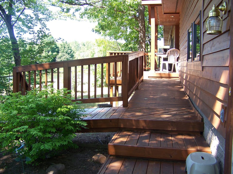 back deck - handicap accessible 