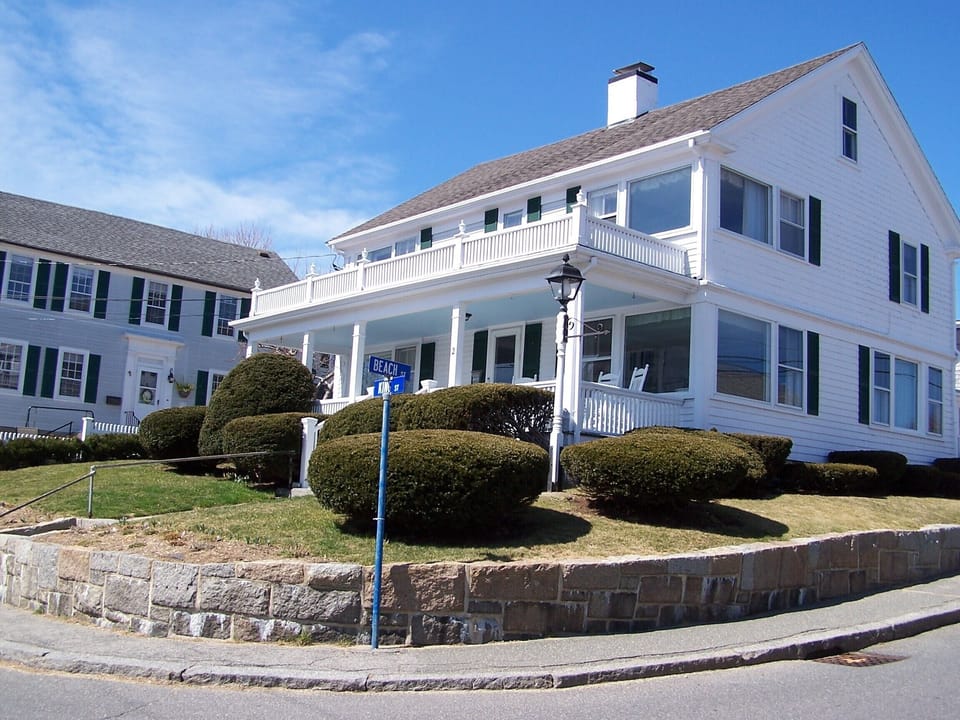 Beach & King Beach House