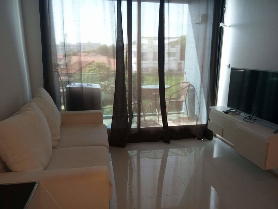 Classic Studio Suite, 1 King Bed, Non Smoking | View from room