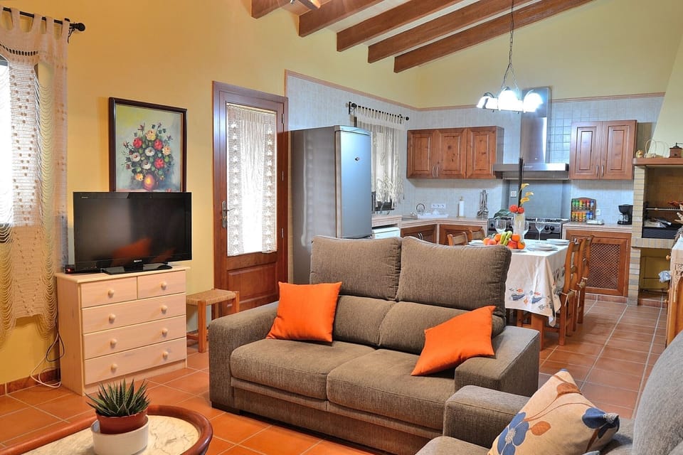 Photo of the dining room villa de Muro