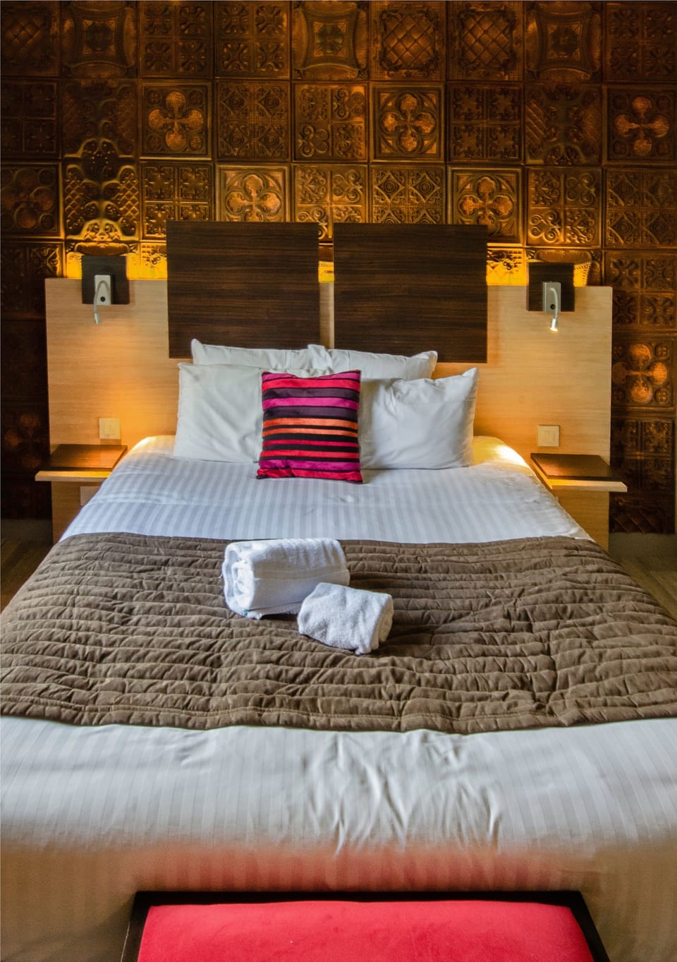 Comfort Double Room | Minibar, in-room safe, desk, soundproofing