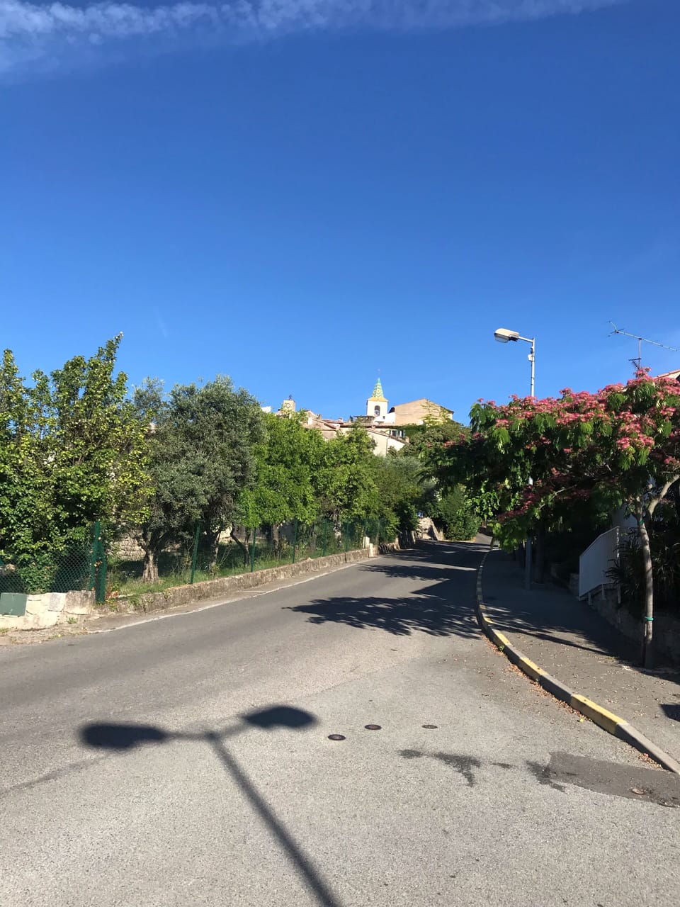 Entering Tourrettes village with its many arts and crafts studios 