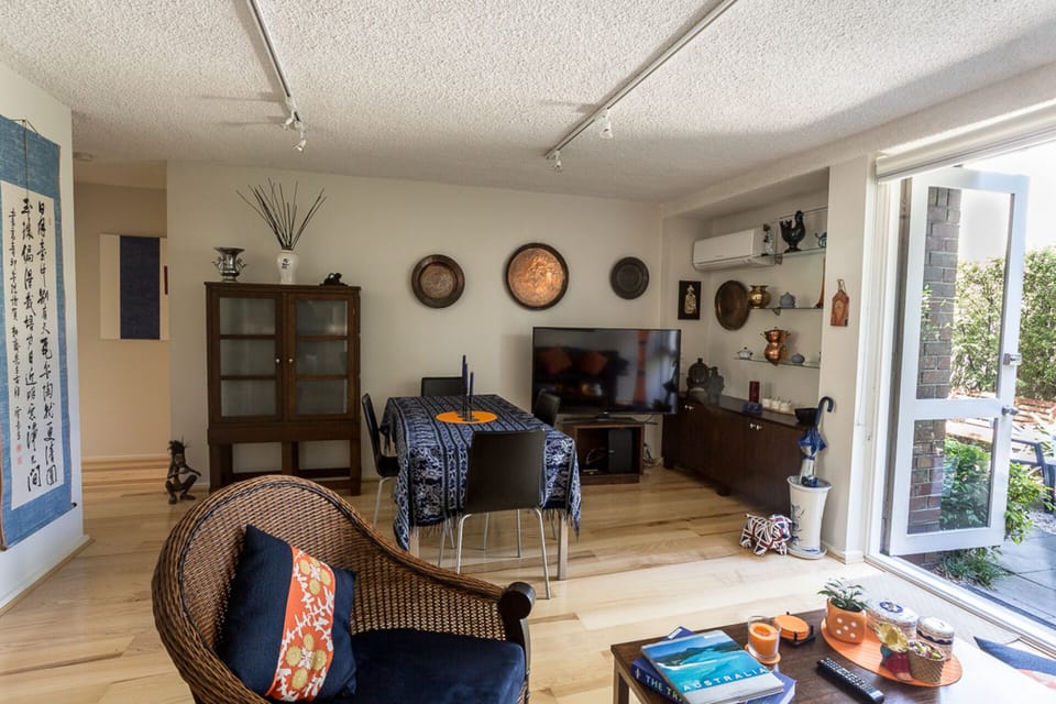 Living/dining room